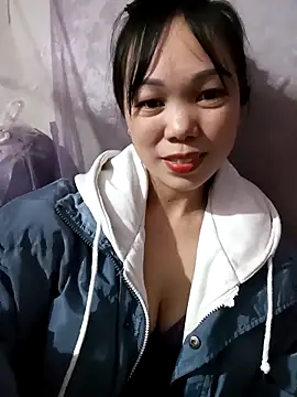 Snapshot of Tary_toot chatting on 11.19.25 Tary toot online show from 11.19.25