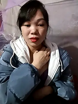 Snapshot of Tary_toot chatting on 11.23.25 Tary toot online show from 11.23.25