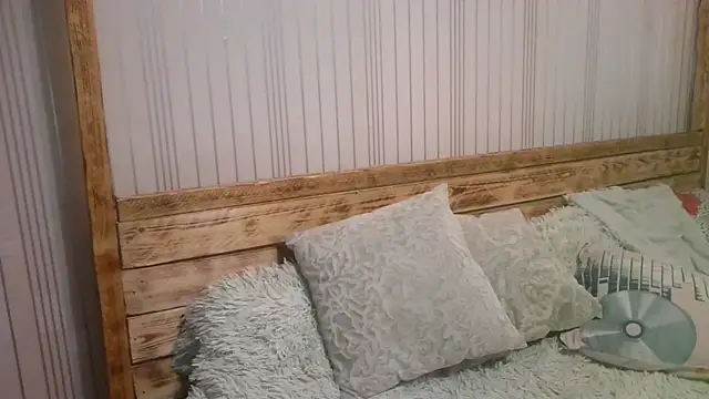 EthelsLover online show from 11.20.25