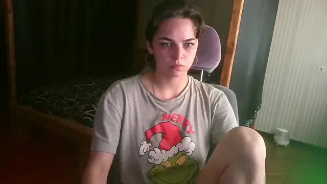 Snapshot of EthelsLover chatting on 07.23.26 EthelsLover online show from 07.23.26
