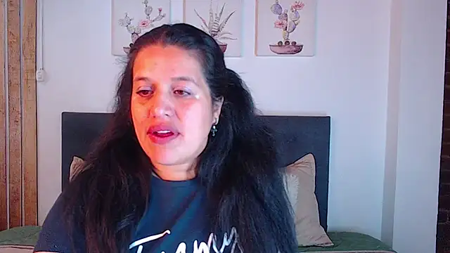 Andrea secret  online show from 10.17.25