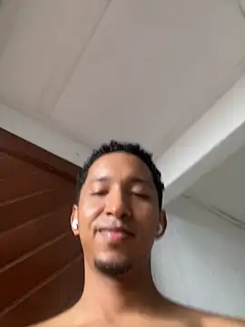 Snapshot of Rogers_cum_ chatting on 02.07.26 Rogers cum online show from 02.07.26