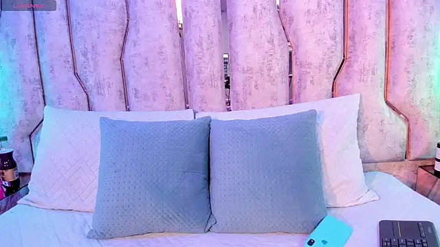 paulina cano online show from 03.13.26