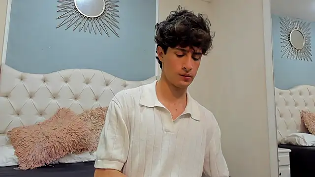 Xam Collen online show from 11.25.25