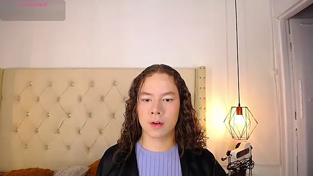 Snapshot of bycandy_ chatting on 11.14.25 bycandy online show from 11.14.25