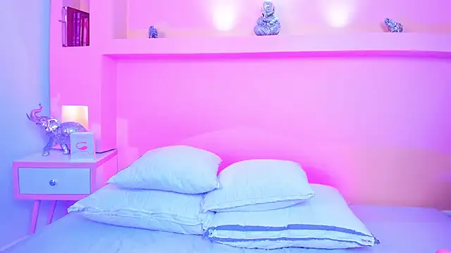 SofiaFontaiine online show from 10.15.25