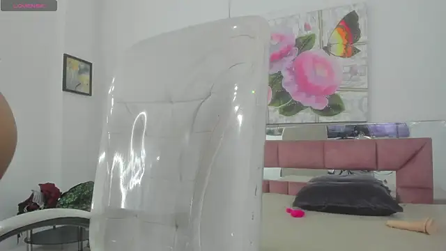 Snapshot of barbie_ds chatting on 01.09.26 barbie ds online show from 01.09.26