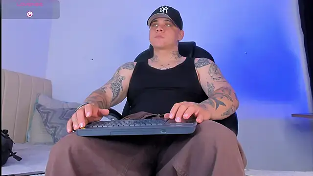 denis munera online show from 10.23.25