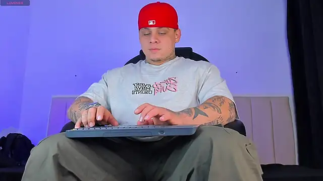 denis munera online show from 11.29.25