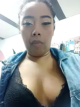 Ebony-Goddess19 online show from 10.09.25