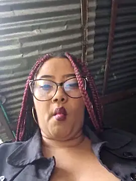 Ebony-Goddess19 online show from 10.29.25