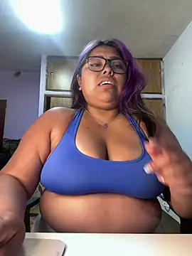 Snapshot of Lunarebelde chatting on 02.07.26 Lunarebelde online show from 02.07.26