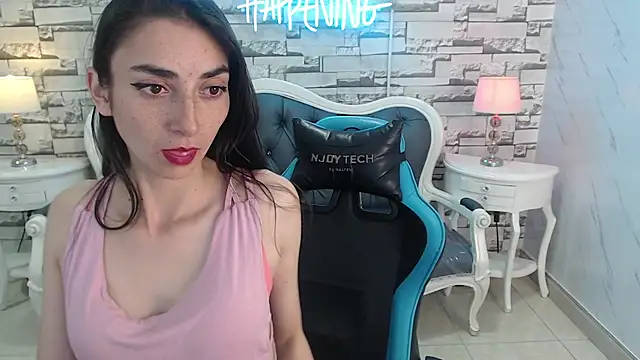 Snapshot of Maily_a_ chatting on 09.23.25 Maily a online show from 09.23.25