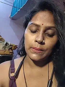 Jasmine Januja online show from 06.19.26