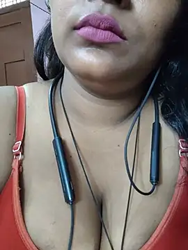 Jasmine Januja online show from 07.14.26