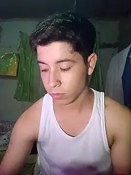 Max Valenzue online show from 09.17.25