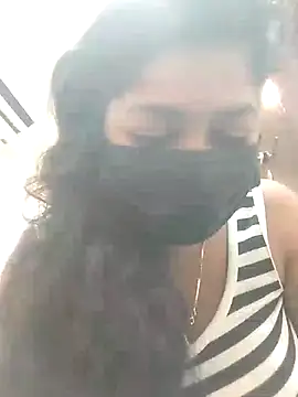 Snapshot of TAMIL_AMMUKUTTYY chatting on 10.26.25 TAMIL AMMUKUTTYY online show from 10.26.25