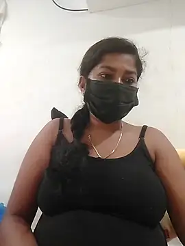 Snapshot of TAMIL_AMMUKUTTYY chatting on 10.31.25 TAMIL AMMUKUTTYY online show from 10.31.25