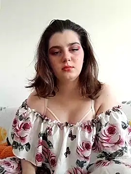 Snapshot of Luna_Moody chatting on 09.27.25 Luna Moody online show from 09.27.25