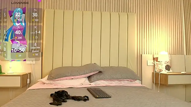 Snapshot of alessia_moon1 chatting on 03.19.26 alessia moon1 online show from 03.19.26