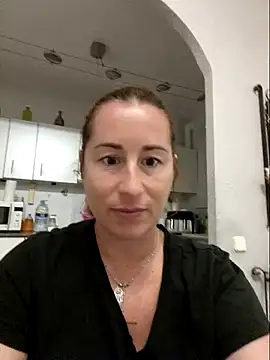 bichota85 online show from 10.05.25