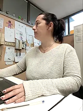 bichota85 online show from 02.13.26