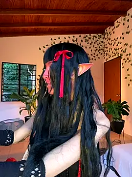 Snapshot of Nymphel1Moth chatting on 11.06.25 Nymphel1Moth online show from 11.06.25