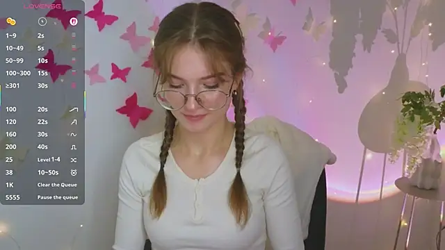 Katyaa Lover online show from 10.28.25