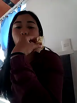 Snapshot of ShanelMonroe chatting on 09.25.25 ShanelMonroe online show from 09.25.25