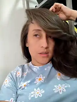 Snapshot of valery506 chatting on 02.19.26 valery506 online show from 02.19.26