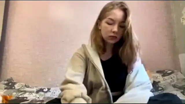 MilaCutieSmile online show from 09.19.25