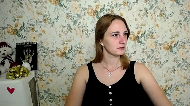 Milana Cutie  online show from 10.02.25