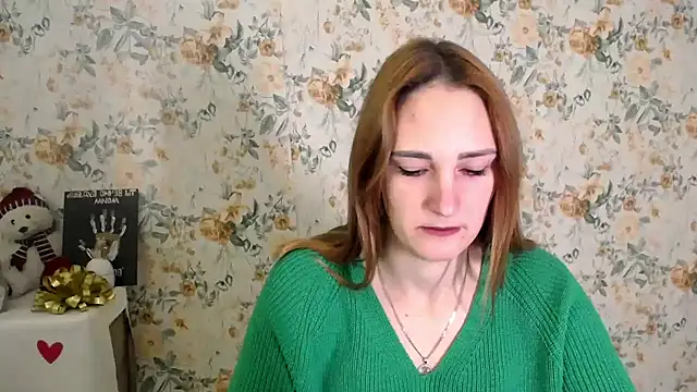 Milana Cutie  online show from 10.29.25