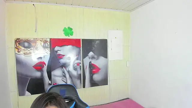 kristel 19 online show from 10.16.25