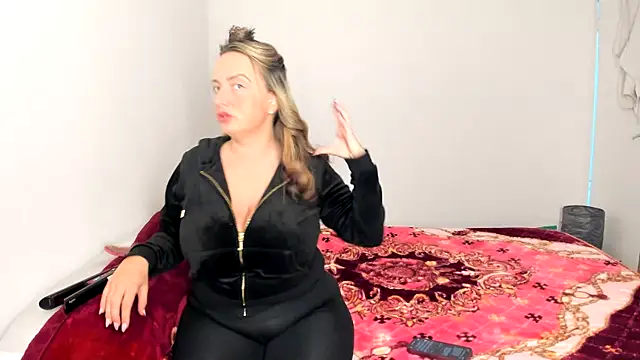 QueenStacyxox online show from 09.29.25