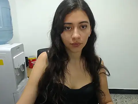Alice-08 online show from 05.04.26
