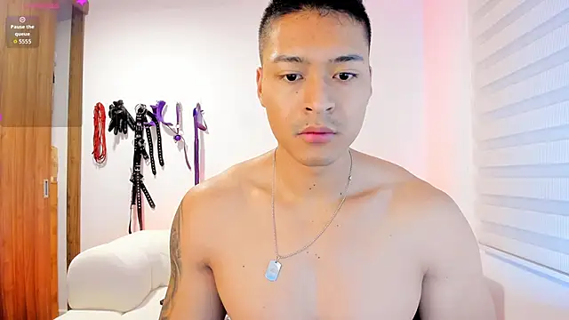 Snapshot of abu_dhabi_21 chatting on 03.09.26 abu dhabi 21 online show from 03.09.26