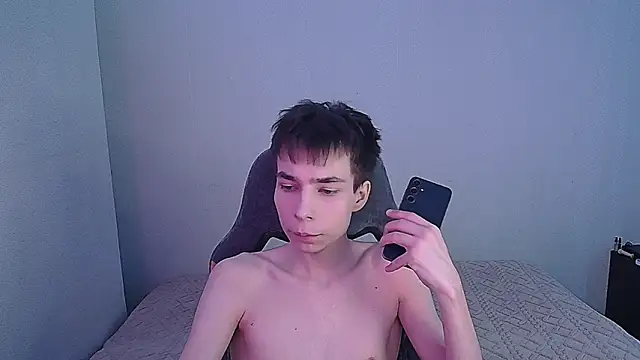 Snapshot of adam_kpoy chatting on 10.08.25 adam kpoy online show from 10.08.25