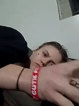 cicithtbitch online show from 12.22.25