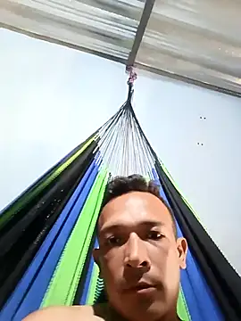 Snapshot of HotmenyPucca1807 chatting on 10.10.25 HotmenyPucca1807 online show from 10.10.25