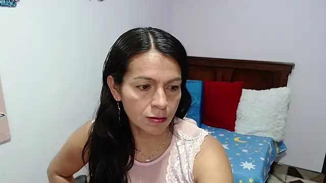 camilavargas  online show from 06.22.26