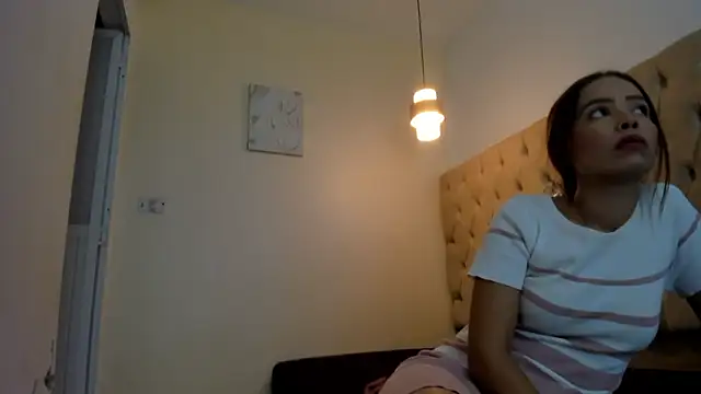 Snapshot of Naomis_35 chatting on 03.03.26 Naomis 35 online show from 03.03.26