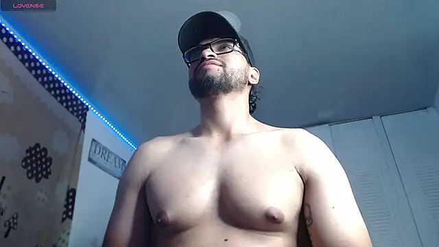 Snapshot of Chrys_harris77 chatting on 12.04.25 Chrys harris77 online show from 12.04.25