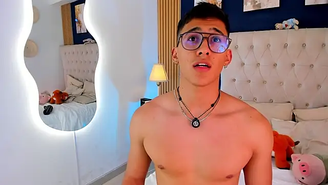 SalvadorFit online show from 07.17.26