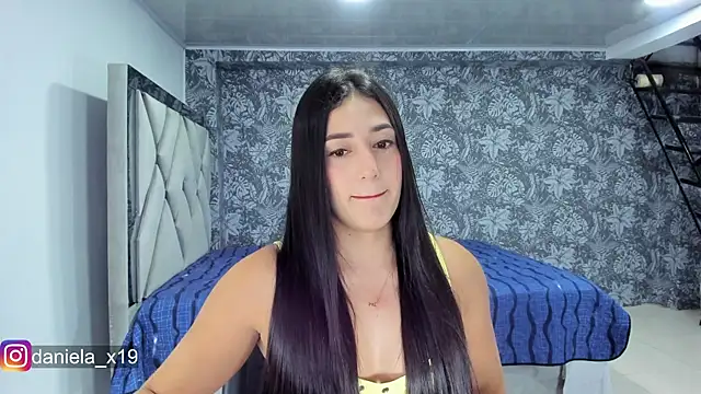 Daniela x19 online show from 04.29.26