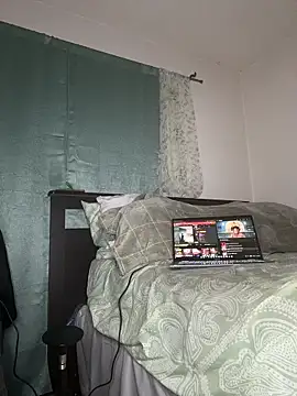 foreigntitts  online show from 03.13.26