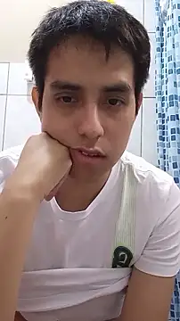 Snapshot of supguyLat chatting on 05.15.26 supguyLat online show from 05.15.26