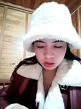 tulipsexy online show from 11.19.25