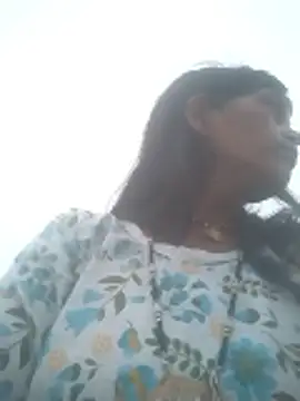 Snapshot of Hott_cutgirl chatting on 10.01.25 Hott cutgirl online show from 10.01.25