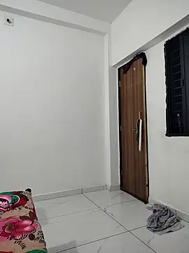 Snapshot of bhabh1 chatting on 10.31.25 bhabh1 online show from 10.31.25